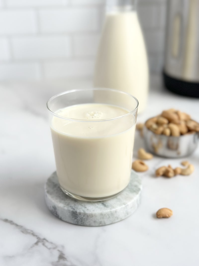 Latte di anacardi
