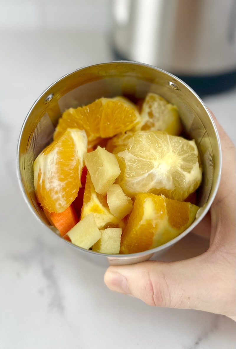 Acqua vitaminica agrumata