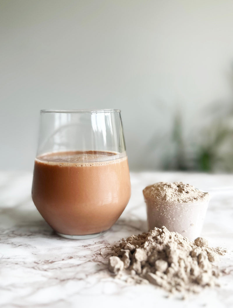 Latte di mandorla proteico