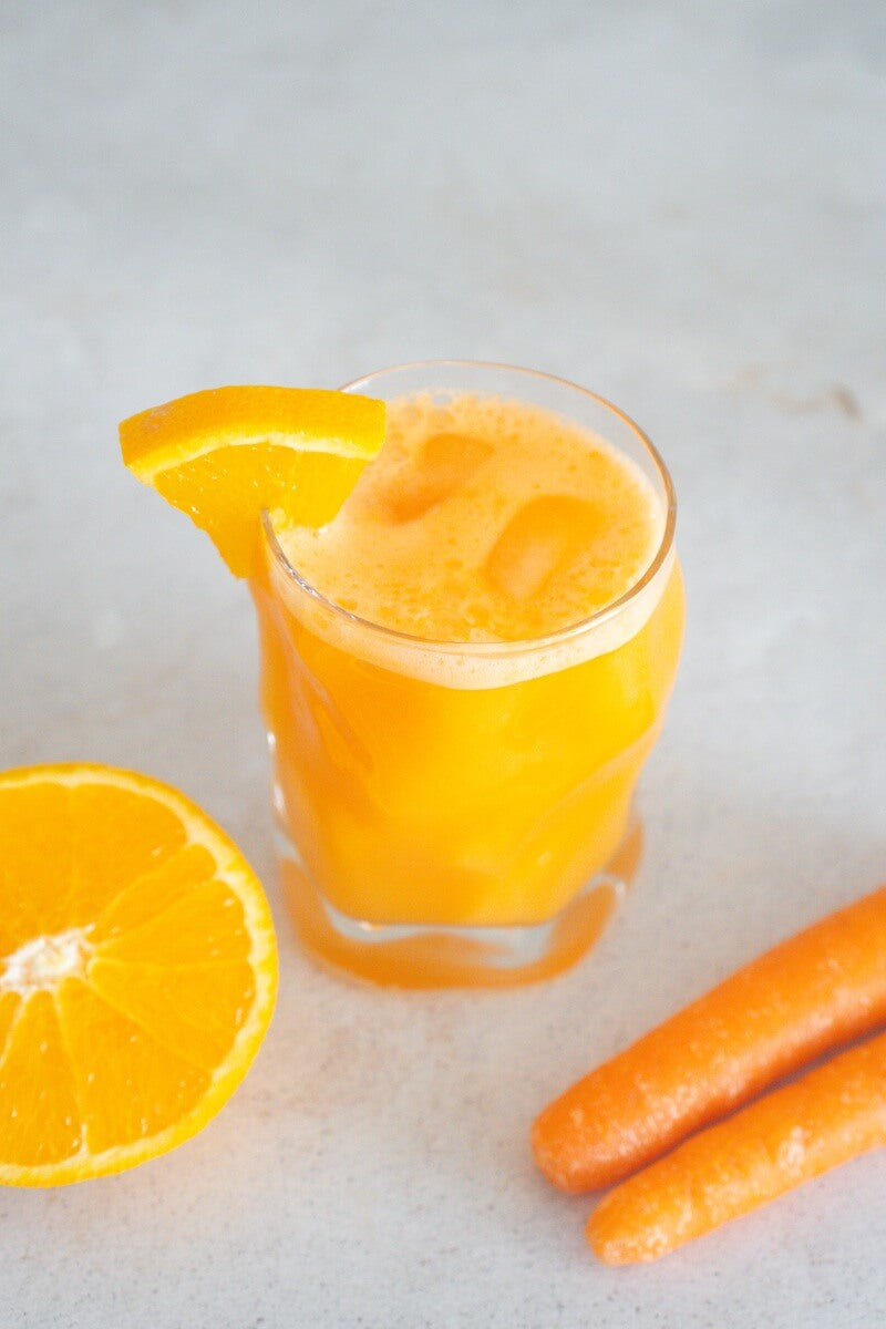 Succo di carota e arancia