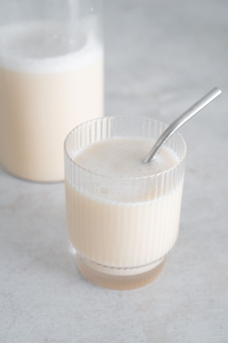 Latte di noci tigrate (chufa)